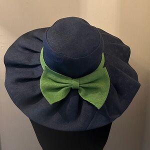 NWOT Weaved Versatile Wide-Brimmed Stylish Blue and Green Hat